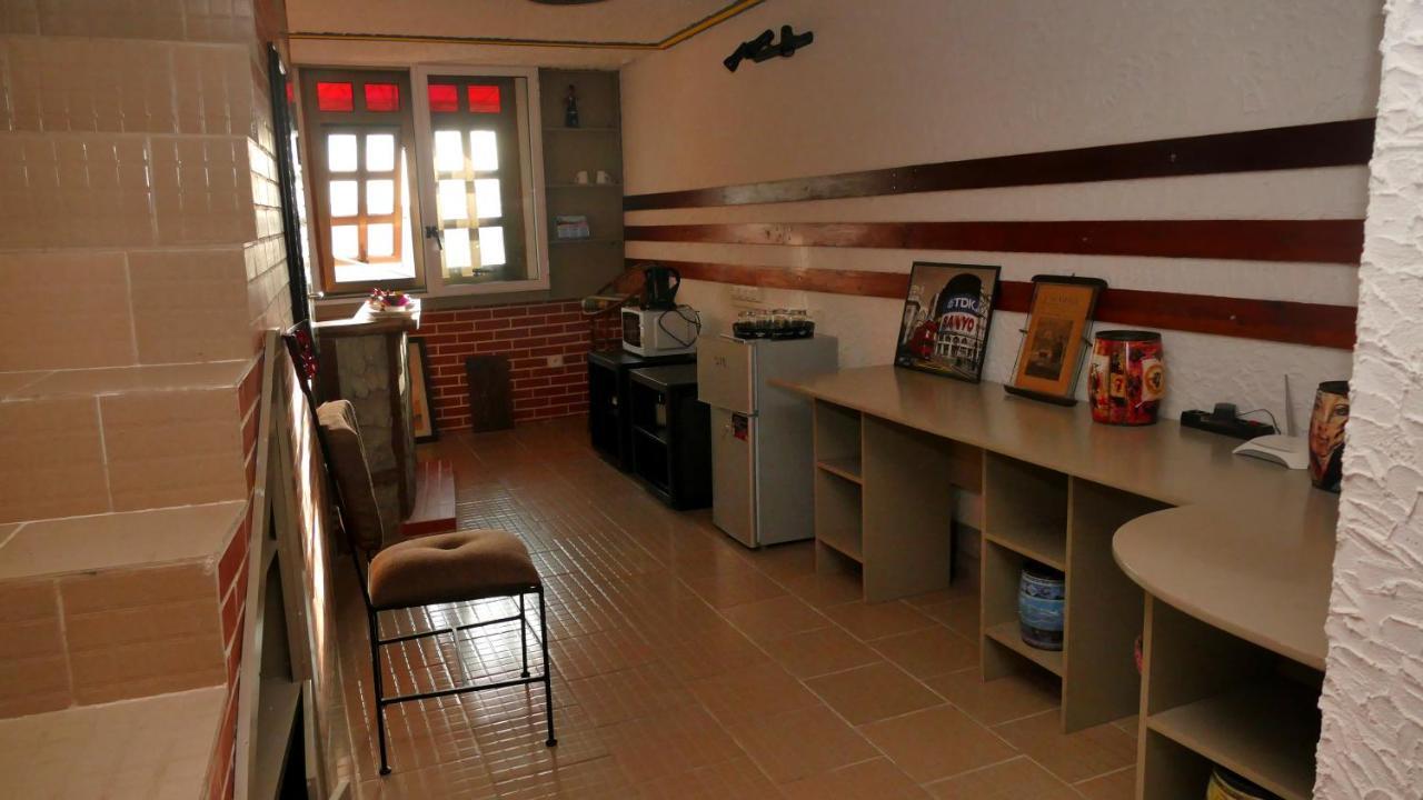 Residence Hoteliere Oceane Ломе Екстериор снимка