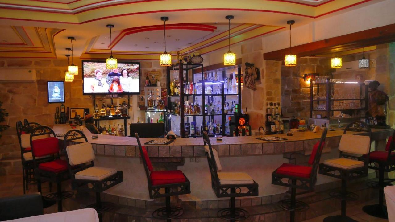 Residence Hoteliere Oceane Ломе Екстериор снимка